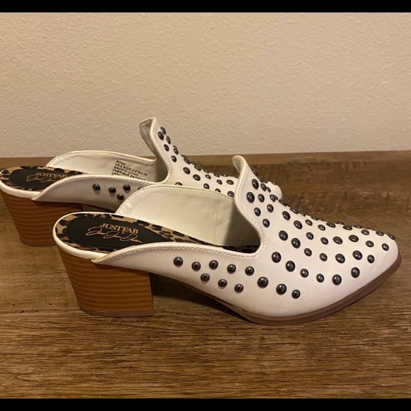 Jessie James Decker Rose JustFab Kittenish Mules - Picture 2 of 2